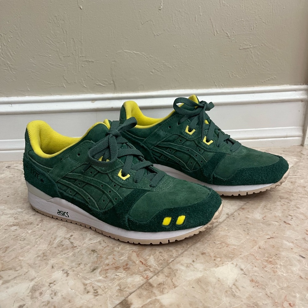 ASICS mens GEL-LYTE III OG (CHAMPIONS) size 7 shamrock green and yellow